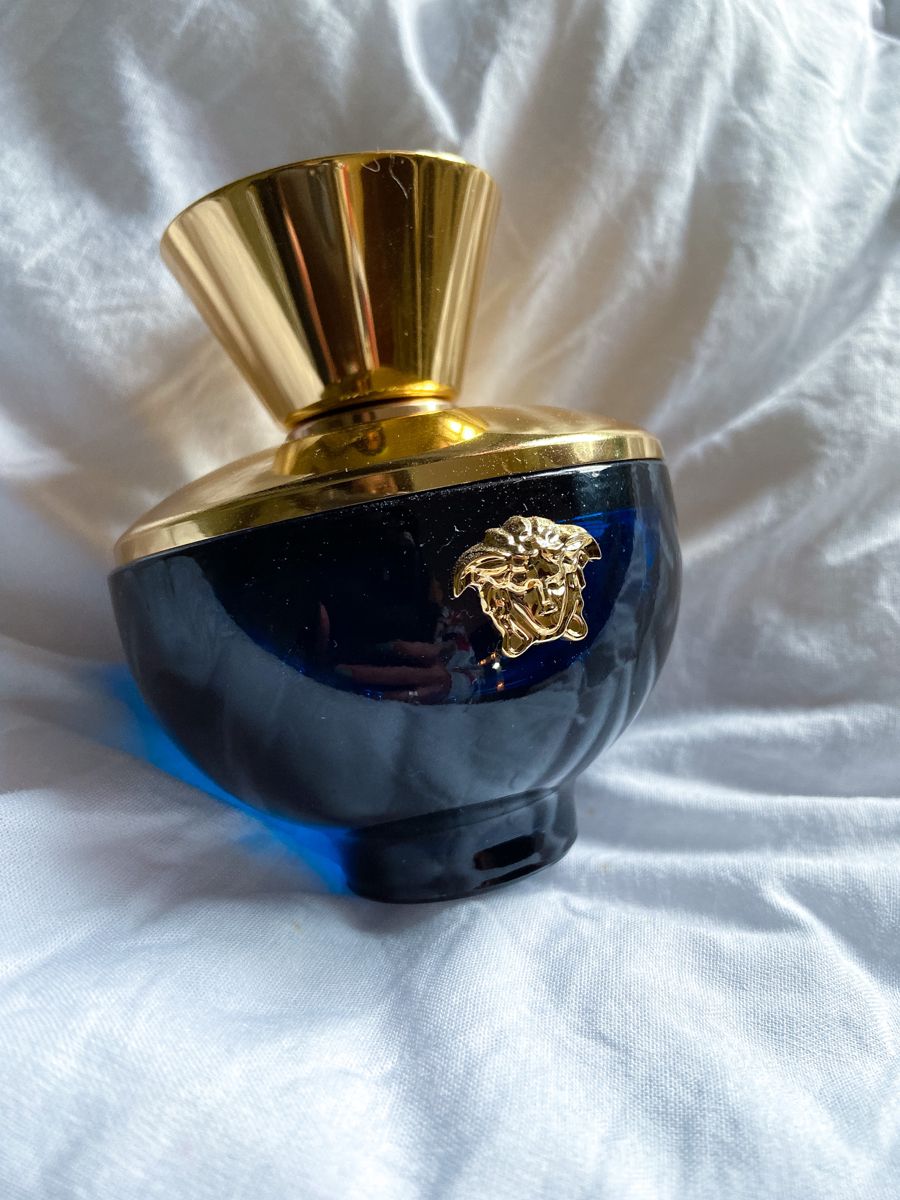 Versace Dylan Blue Pour Femme Eau de Parfum – 100ml Women’s Luxury Fragrance